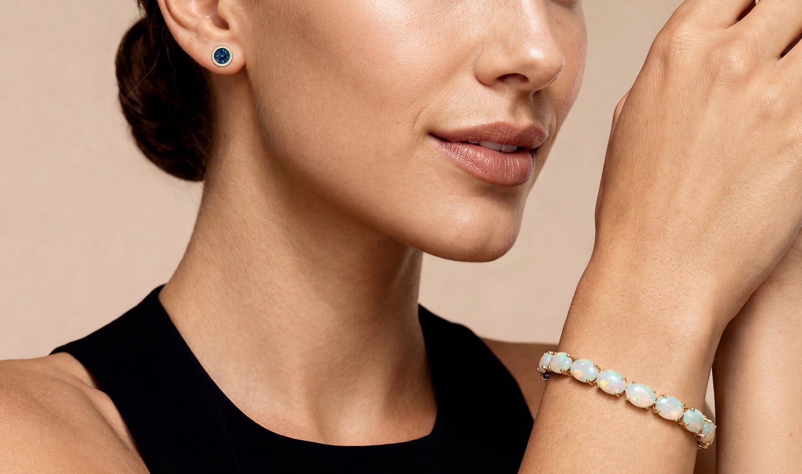 The Ultimate Guide on the Scorpio Birthstones: Citrine, Topaz and Opal