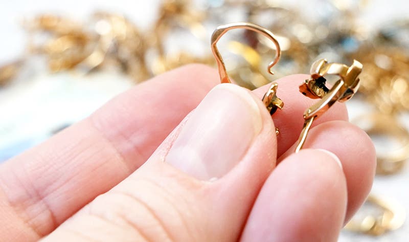 Jewellery Repairs 101: 6 Common Damages to Look Out For Angara UK