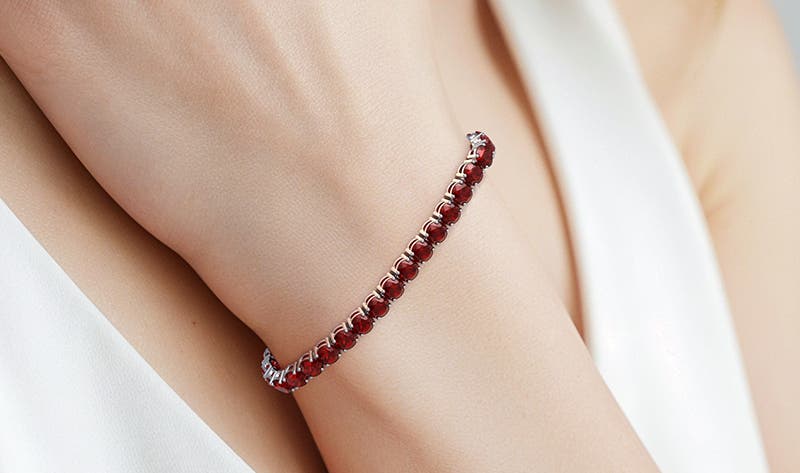 Garnet Bracelet Buying Guide