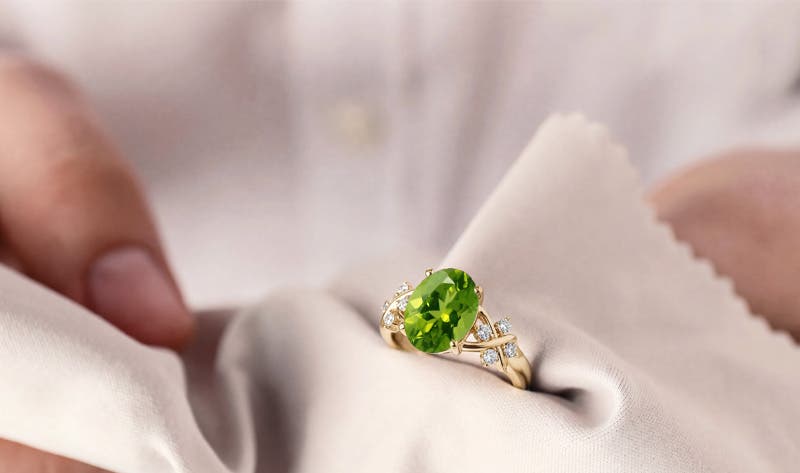 How to Care for Your Peridot Jewelry