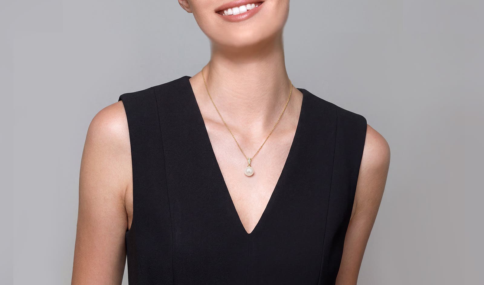 Why a Single Pearl Necklace Is the Ultimate Jewelry You Will Own
