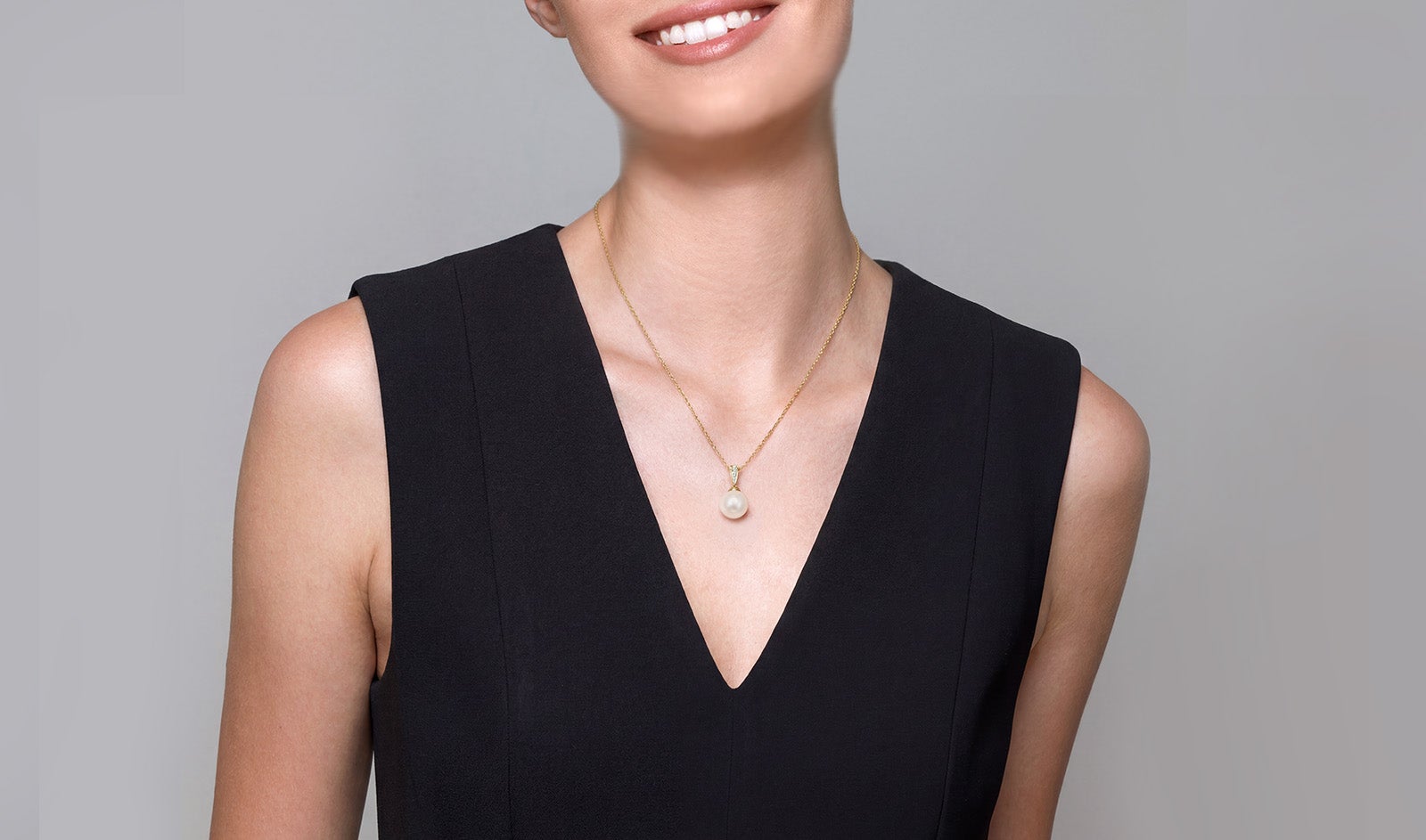 Why a Single Pearl Necklace Is the Ultimate Jewelry You Will Own