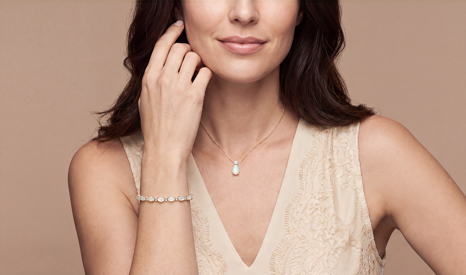 What Is the Meaning and Significance of Moonstone?